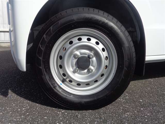 Nissan NV100 Clipper 7