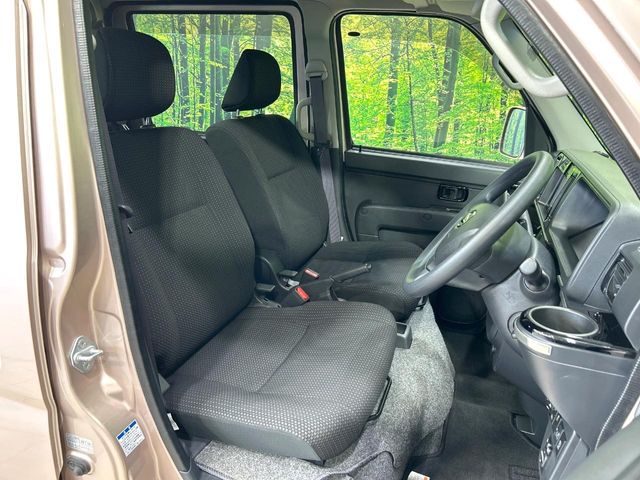 Daihatsu Hijet Deck Van 8