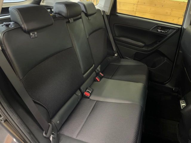 Subaru Forester 9
