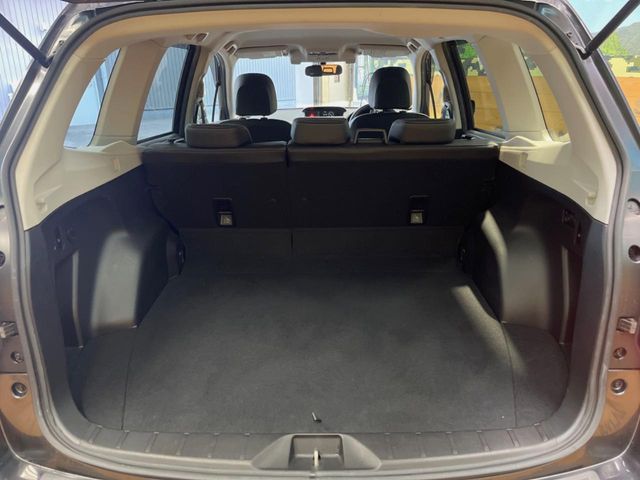 Subaru Forester 10