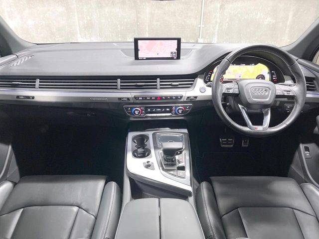 Audi Q7 2