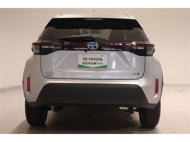 Toyota Yaris Cross 8