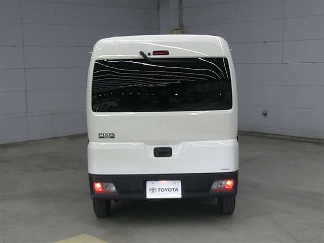 Toyota Pixis Van 5