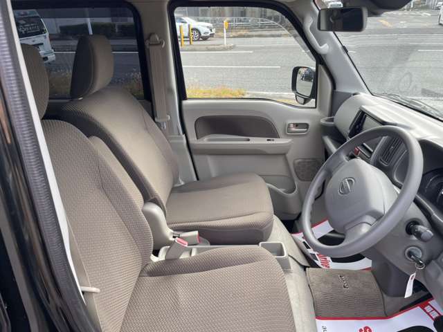 Nissan NV100 Clipper 9