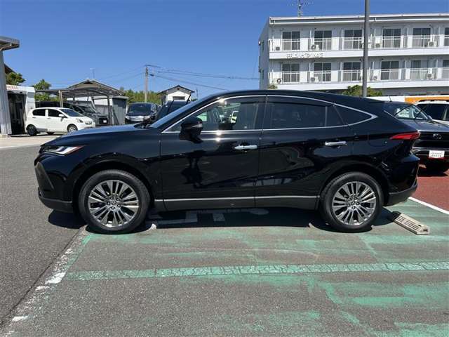 Toyota Harrier 2