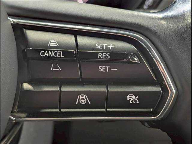 Mazda CX-60 8