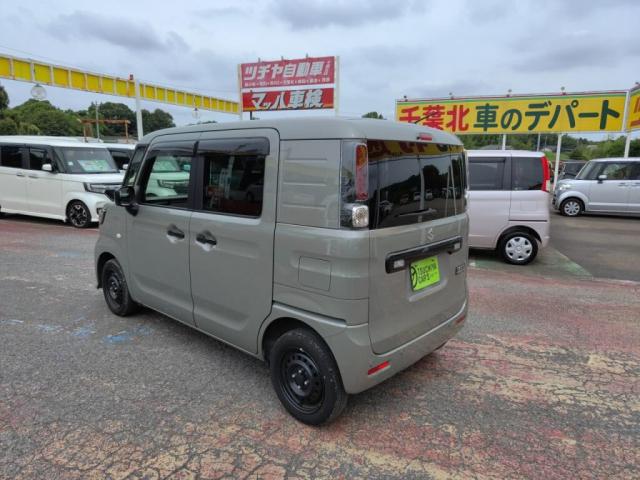 Suzuki Spacia Base 12