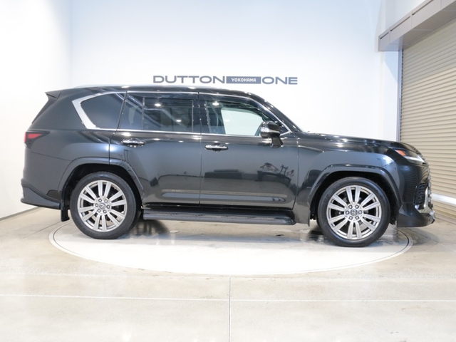 Lexus LX 6