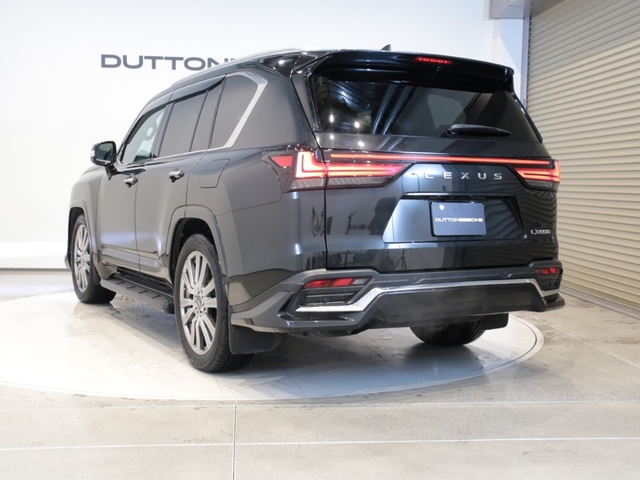 Lexus LX 10
