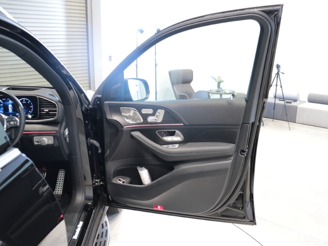 Mercedes-Benz GLE 12