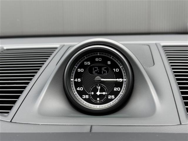 Porsche Macan 6