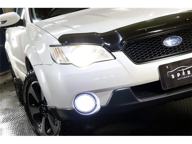 Subaru Legacy Outback 11