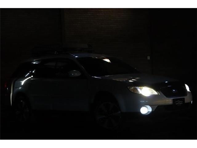 Subaru Legacy Outback 2