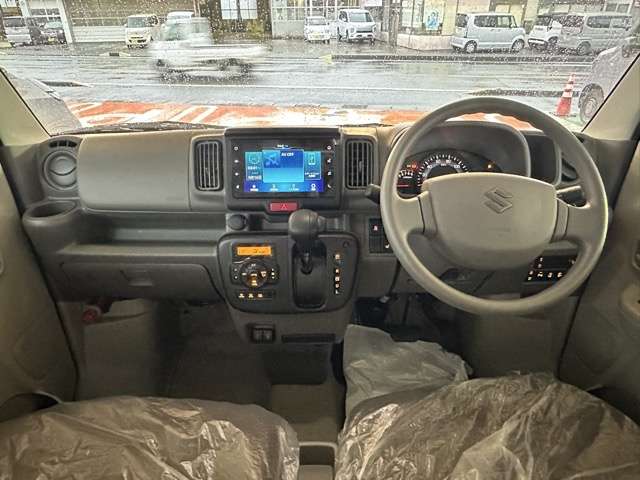 Suzuki Every 8