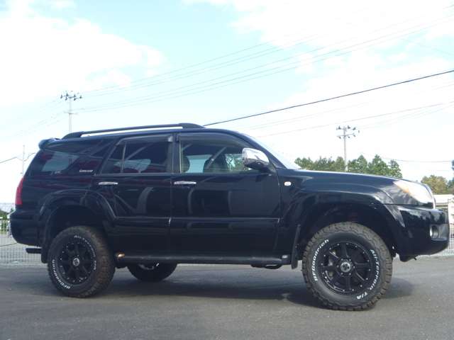 Toyota Hilux Surf 4