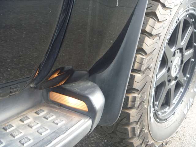 Toyota Hilux Surf 9
