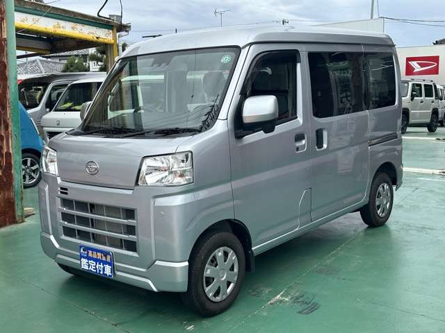 Daihatsu Hijet Cargo 3