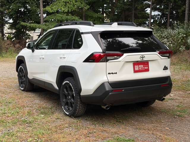 Toyota RAV4 6