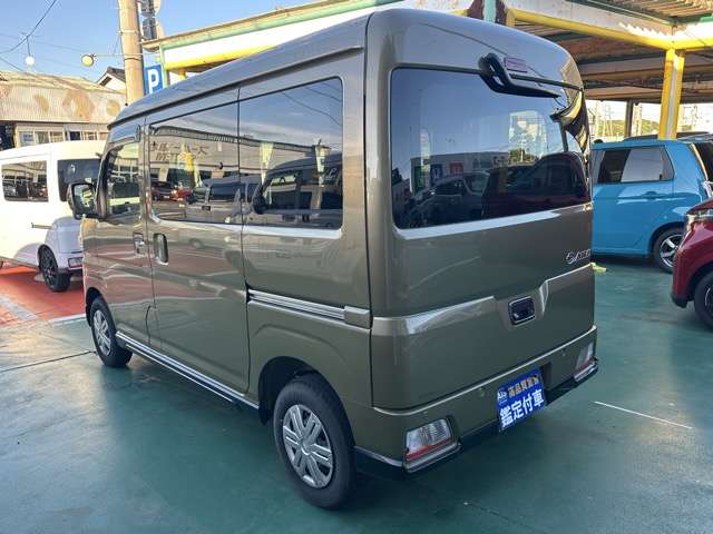 Daihatsu Atrai 4