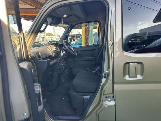 Daihatsu Atrai 5