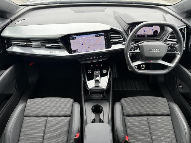 Audi Q4 e-tron 2