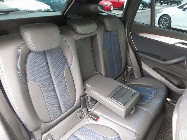 BMW X1 11