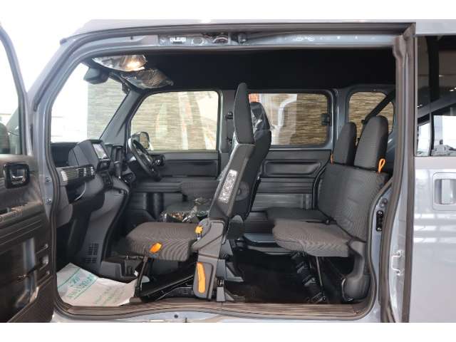 Honda N-VAN 9