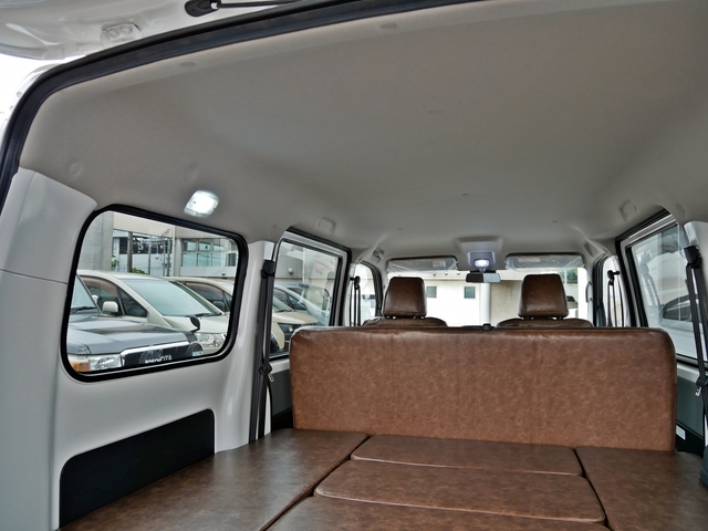 Toyota Town Ace Van 11