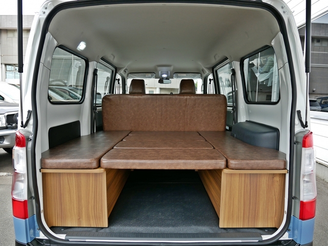 Toyota Town Ace Van 12