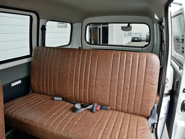Toyota Town Ace Van 2