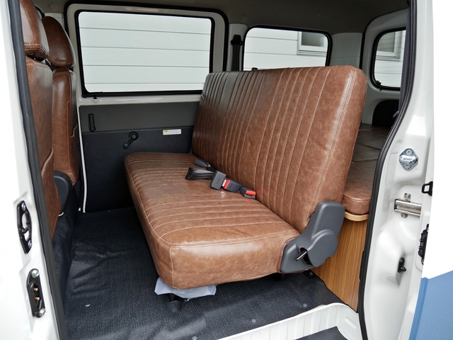 Toyota Town Ace Van 9