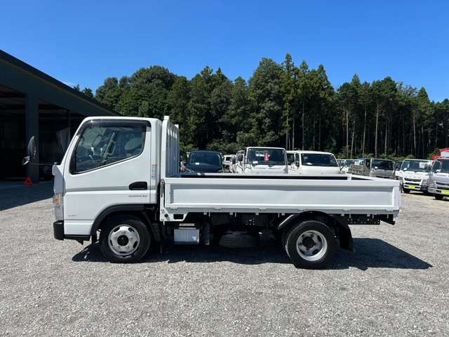 Mitsubishi Fuso Canter 4