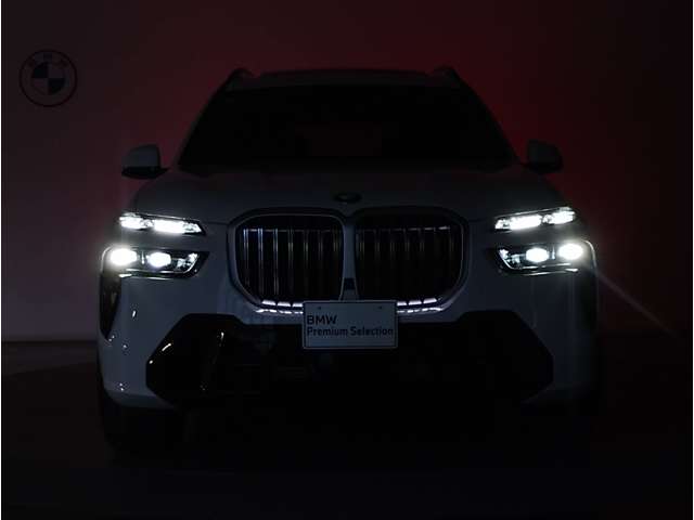 BMW X7 5