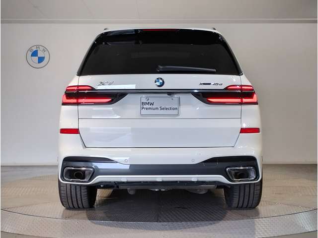 BMW X7 10