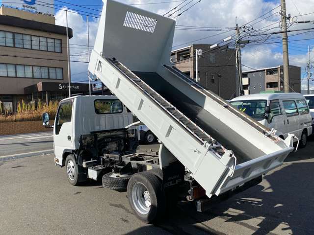 Isuzu Elf 5