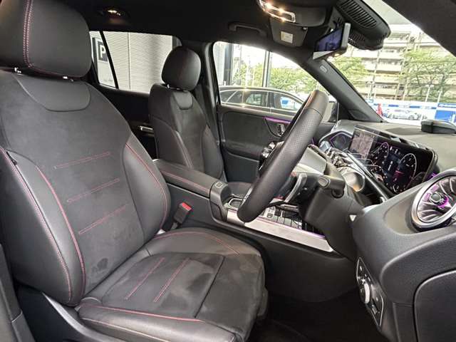 Mercedes-Benz GLB 6