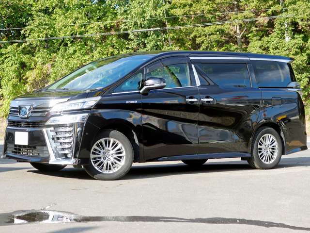 Toyota Vellfire 5