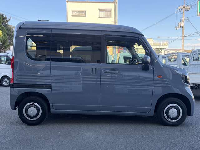 Honda N-VAN 10