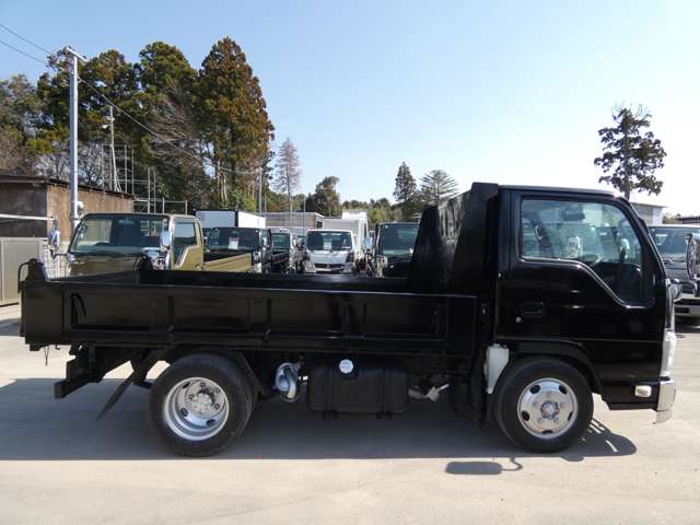 Isuzu Elf 5
