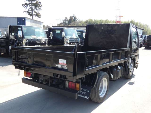 Isuzu Elf 9