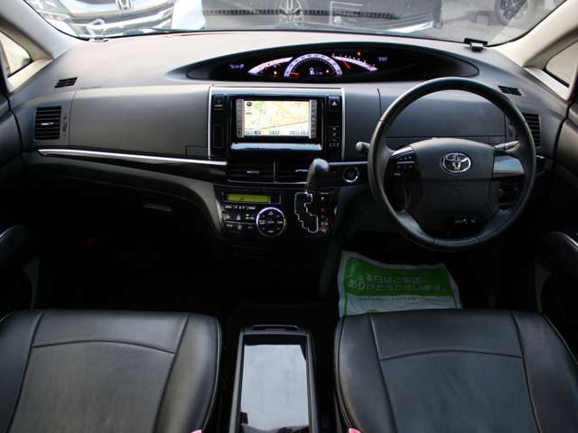 Toyota Estima 5