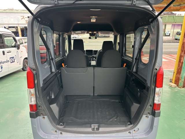 Honda N-VAN 12