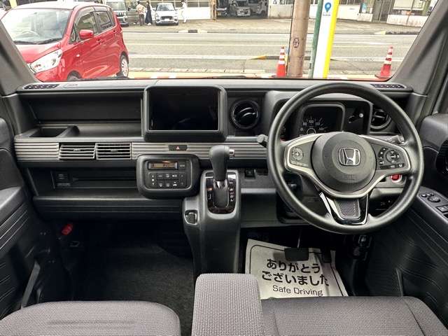 Honda N-VAN 8