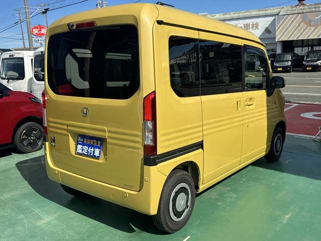 Honda N-VAN 12