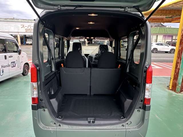 Honda N-VAN 12