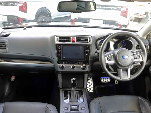 Subaru Legacy Outback 3
