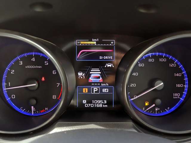 Subaru Legacy Outback 4