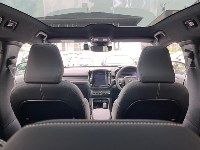 Volvo C40 6
