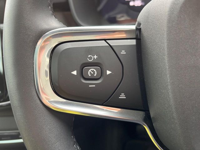 Volvo C40 10