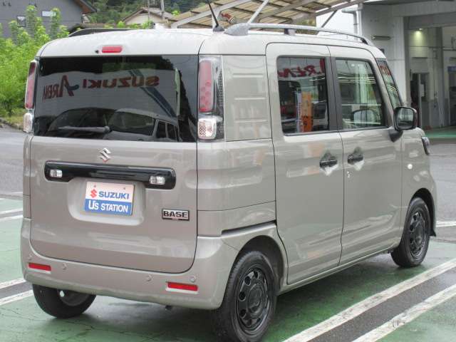 Suzuki Spacia Base 2